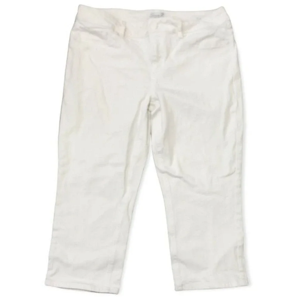 7 for All Mankind white jean capri MINT CONDITION size 14